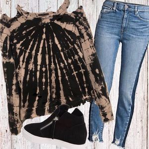 Vintage Cold Shoulder Tie-Dye Sweatshirt